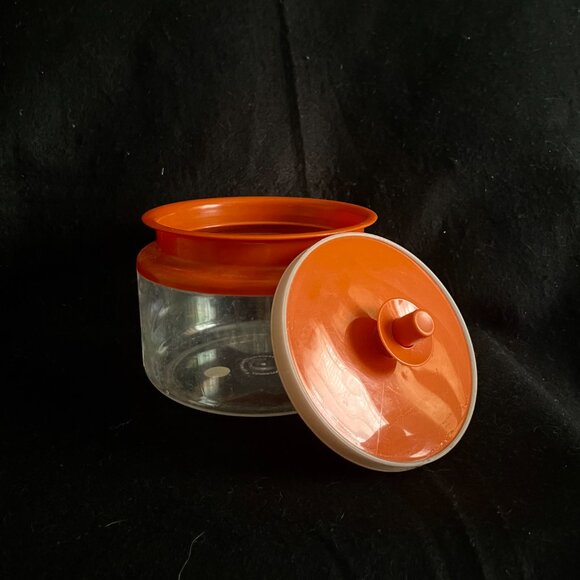 4 - Vintage Estate Tupperware Clear Push Button Lid Storage - Picture 8 of 12